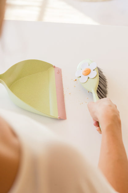 Vigar Florganic Dustpan & Brush